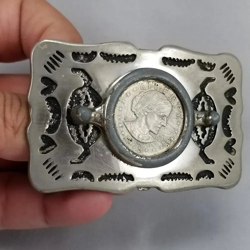 N/A vintage belt